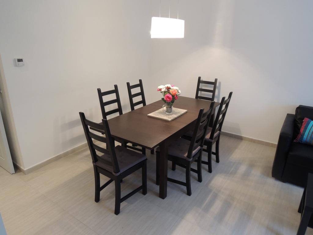 Apartmany Хлоховец Екстериор снимка