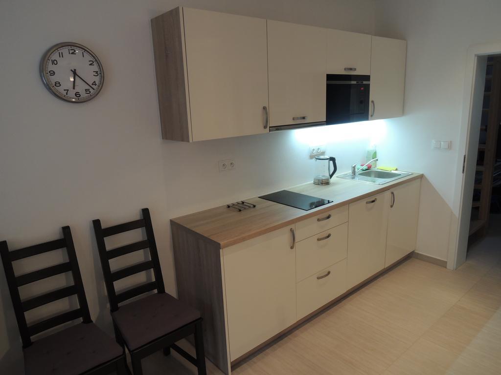 Apartmany Хлоховец Екстериор снимка