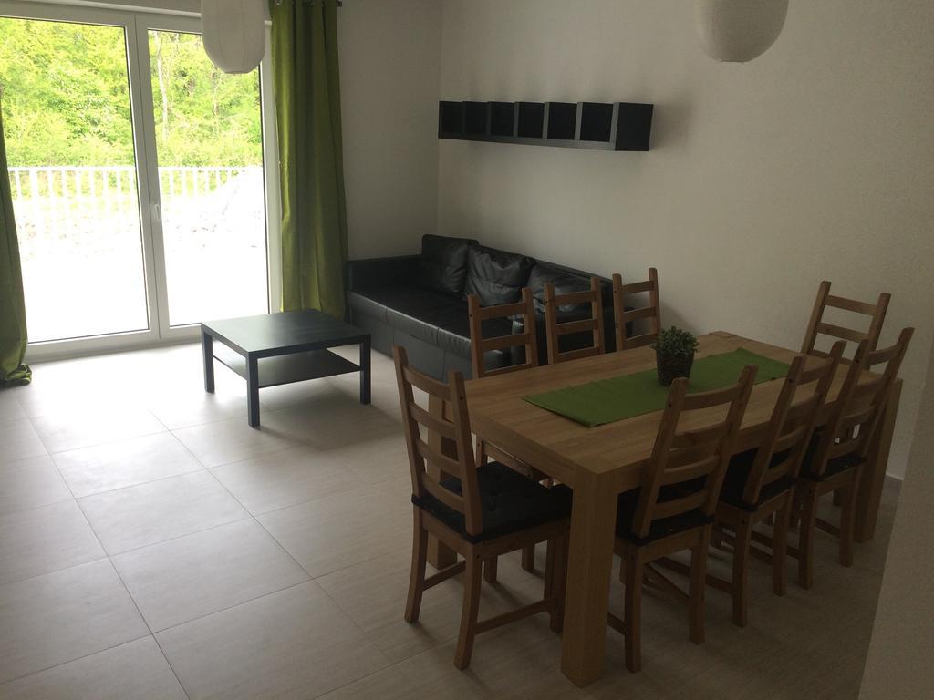 Apartmany Хлоховец Екстериор снимка